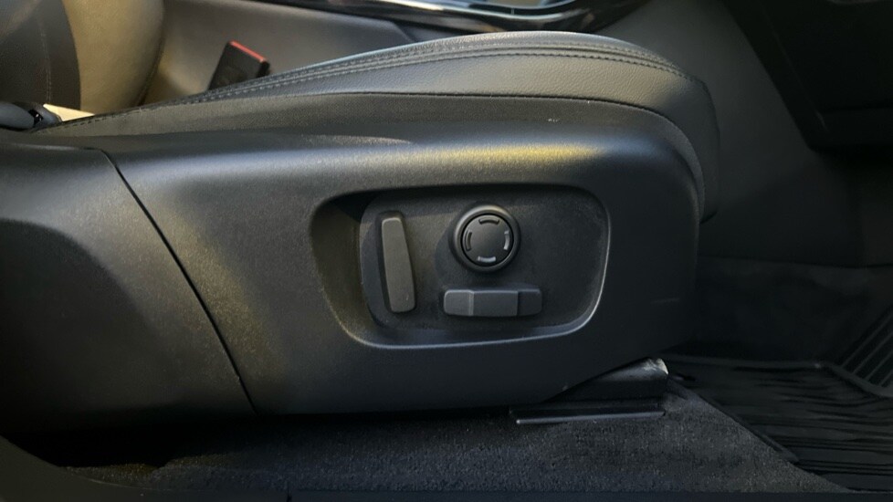 Used Land Rover Range Rover Evoque 2025 for sale - 77010485: Photo 45