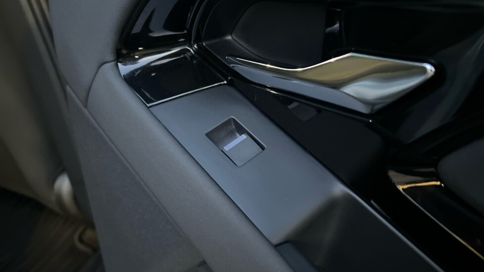 Used Land Rover Range Rover Evoque 2025 for sale - 77010485: Photo 47