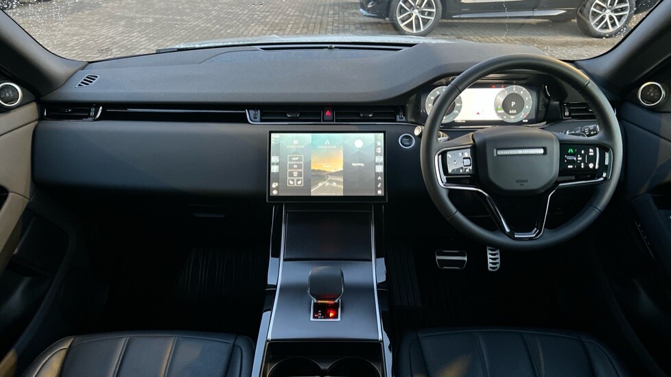 Used Land Rover Range Rover Evoque 2025 for sale - 77010485: Photo 9