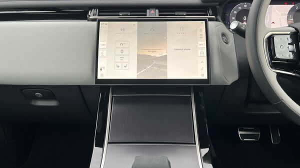 Used Land Rover Range Rover Velar 2025 for sale - 76203885: Photo 29