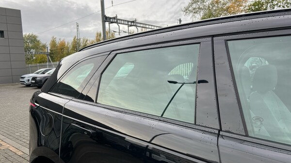Used Land Rover Range Rover Velar 2025 for sale - 76203885: Photo 34
