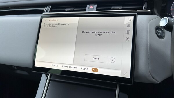 Used Land Rover Range Rover Velar 2025 for sale - 76203885: Photo 56