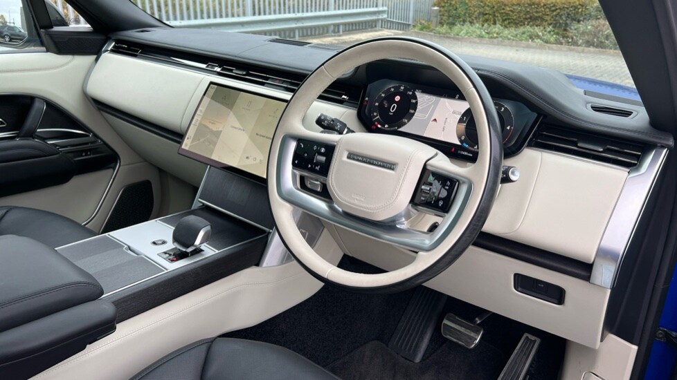 Used Land Rover Range Rover 2024 for sale - 76184005: Photo 28