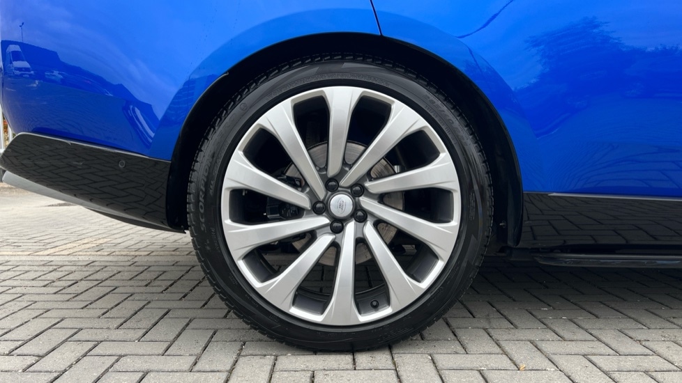 Used Land Rover Range Rover 2024 for sale - 76184005: Photo 32