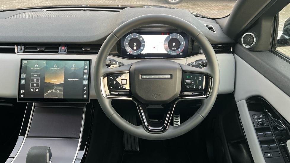 Used Land Rover Range Rover Evoque 2025 for sale - 76796306: Photo 15