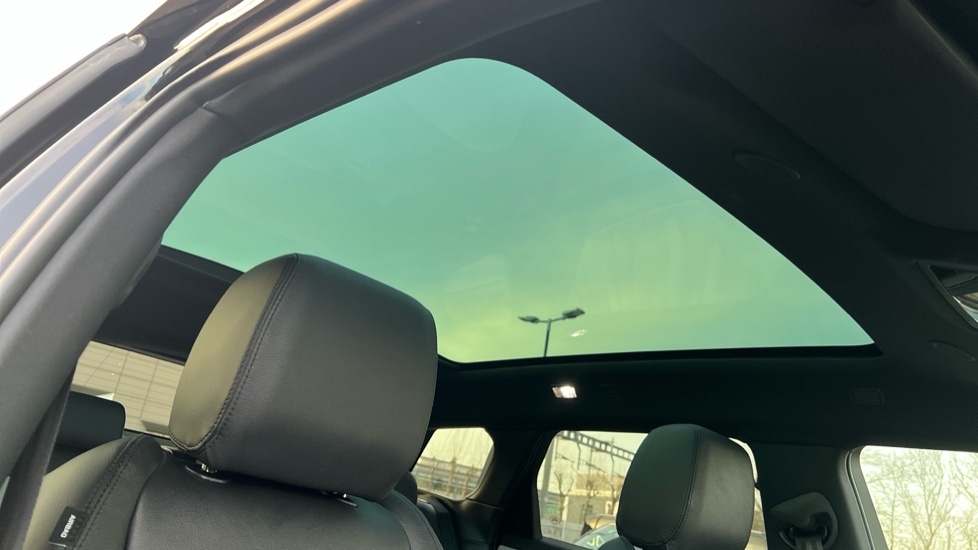 Used Land Rover Range Rover Evoque 2025 for sale - 76796306: Photo 21