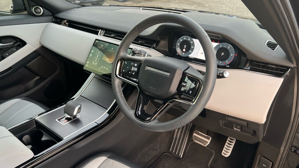 Used Land Rover Range Rover Evoque 2025 for sale - 76796306: Photo 28