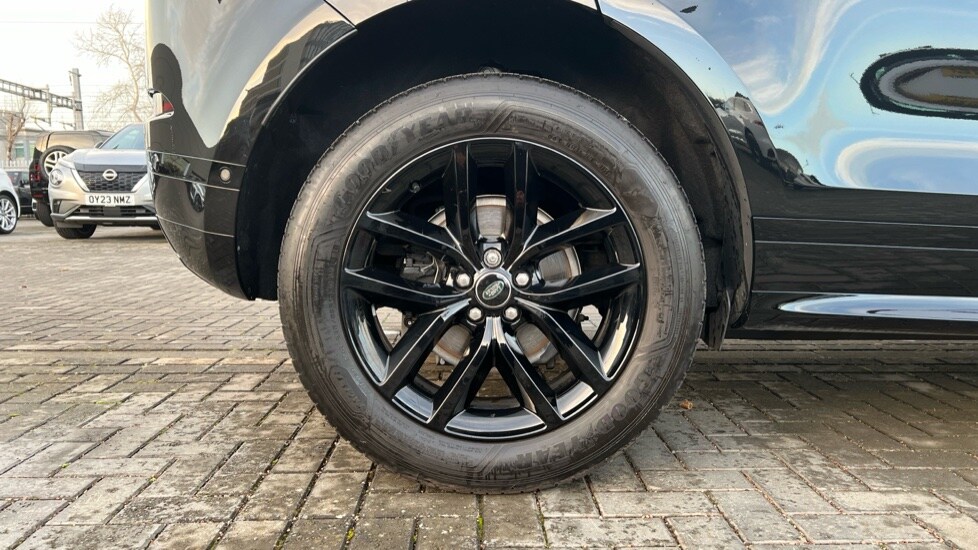 Used Land Rover Range Rover Evoque 2025 for sale - 76796306: Photo 32