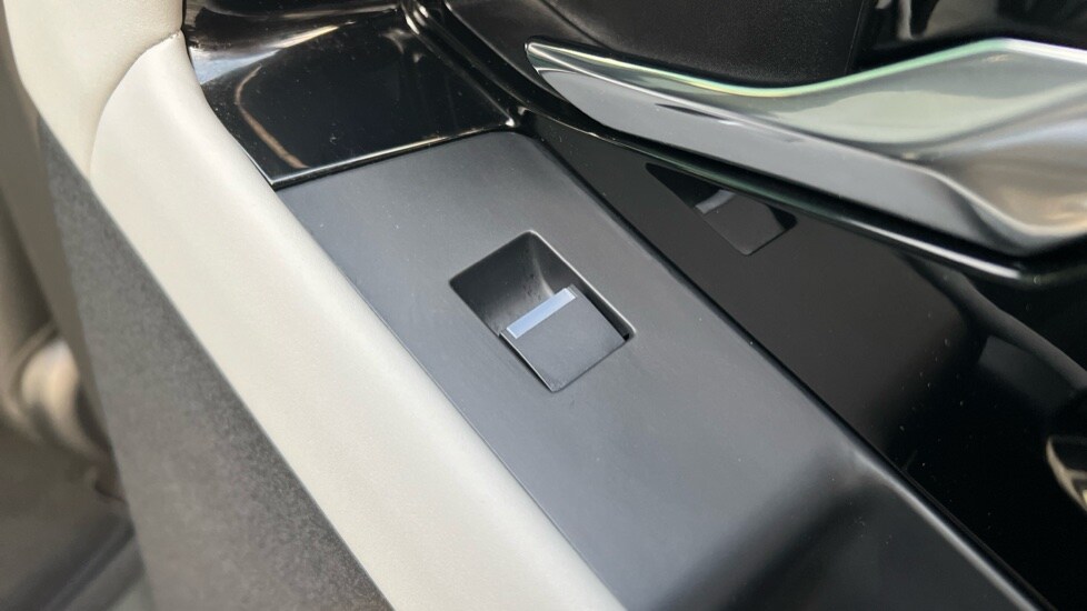 Used Land Rover Range Rover Evoque 2025 for sale - 76796306: Photo 48