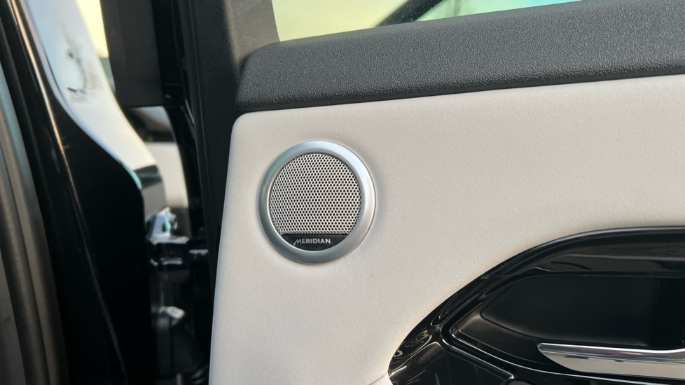 Used Land Rover Range Rover Evoque 2025 for sale - 76796306: Photo 49