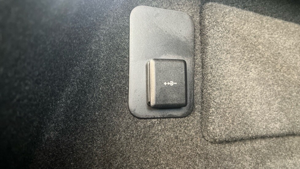 Used Land Rover Range Rover Evoque 2025 for sale - 76796306: Photo 53