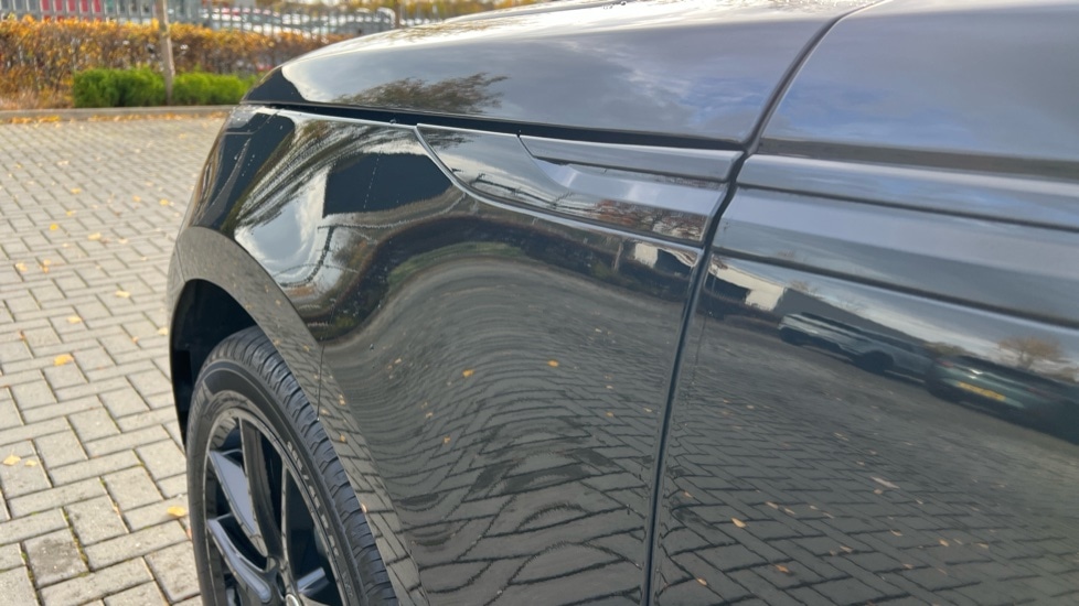 Used Land Rover Range Rover Velar 2025 for sale - 76652612: Photo 20