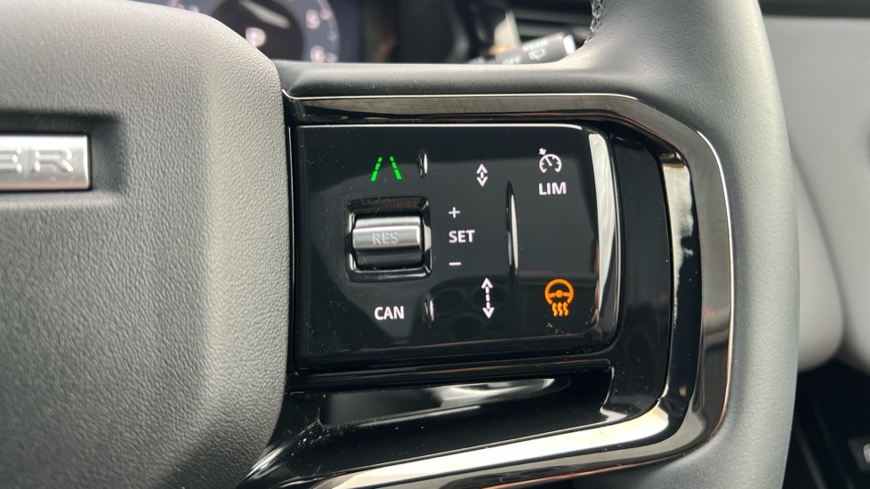 Used Land Rover Range Rover Velar 2025 for sale - 76652612: Photo 70