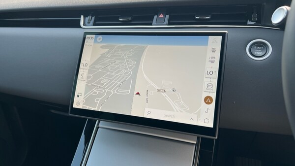 Used Land Rover Range Rover Evoque 2025 for sale - 75843578: Photo 11