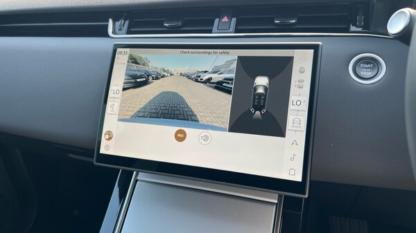 Used Land Rover Range Rover Evoque 2025 for sale - 75843578: Photo 12