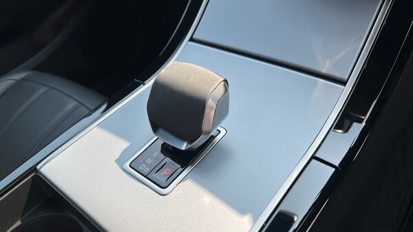 Used Land Rover Range Rover Evoque 2025 for sale - 75843578: Photo 13