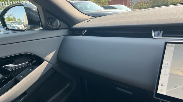 Used Land Rover Range Rover Evoque 2025 for sale - 75843578: Photo 21