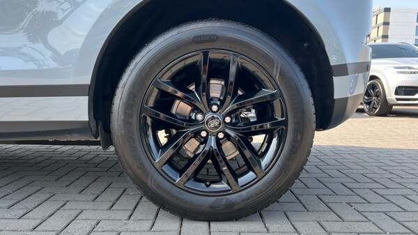 Used Land Rover Range Rover Evoque 2025 for sale - 75843578: Photo 33