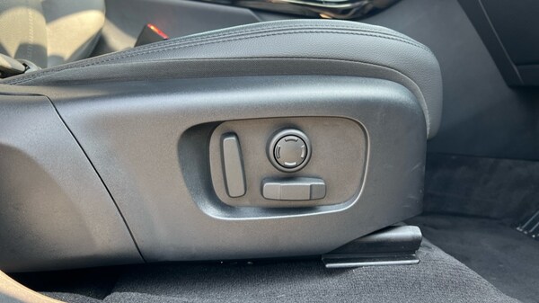 Used Land Rover Range Rover Evoque 2025 for sale - 75843578: Photo 41