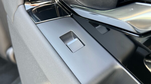 Used Land Rover Range Rover Evoque 2025 for sale - 75843578: Photo 45