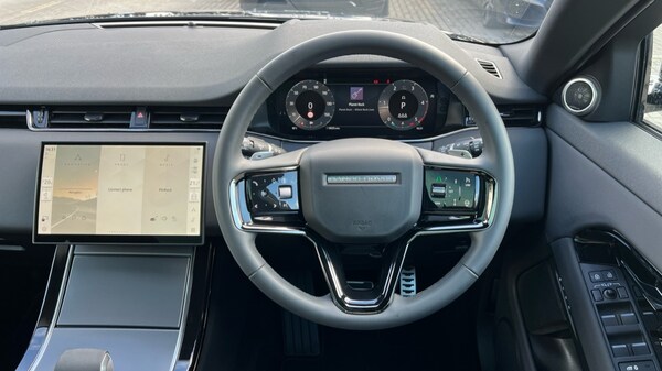 Used Land Rover Range Rover Evoque 2025 for sale - 75758644: Photo 15