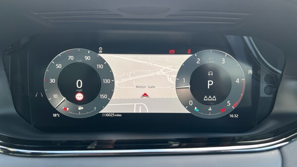 Used Land Rover Range Rover Evoque 2025 for sale - 75758644: Photo 16