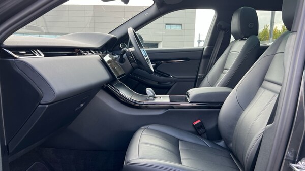 Used Land Rover Range Rover Evoque 2025 for sale - 75758644: Photo 3