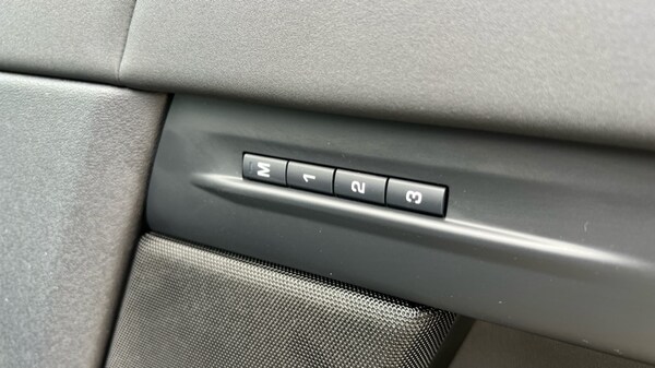 Used Land Rover Range Rover Evoque 2025 for sale - 75758644: Photo 43