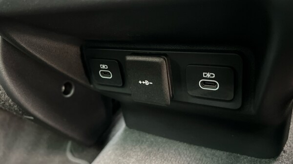 Used Land Rover Range Rover Evoque 2025 for sale - 75758644: Photo 48