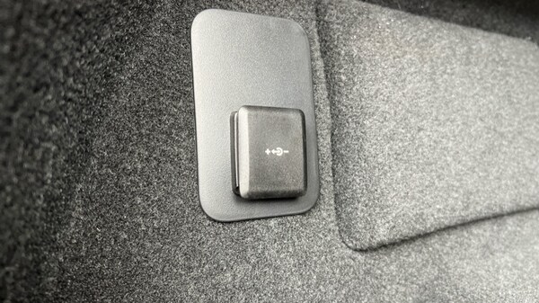 Used Land Rover Range Rover Evoque 2025 for sale - 75758644: Photo 49
