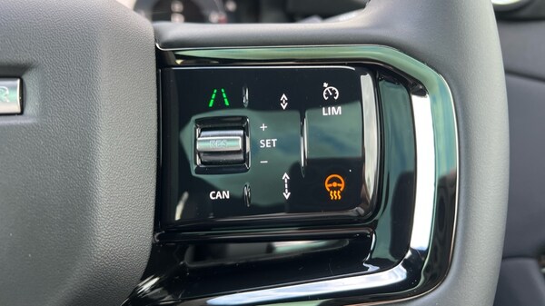 Used Land Rover Range Rover Evoque 2025 for sale - 75758644: Photo 64