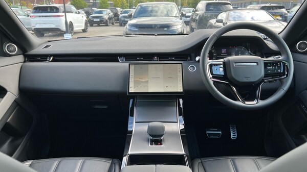 Used Land Rover Range Rover Evoque 2025 for sale - 75758644: Photo 9