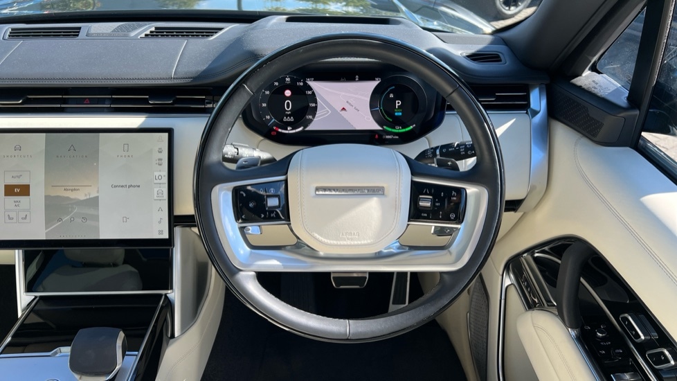 Used Land Rover Range Rover 2025 for sale - 76168731: Photo 15