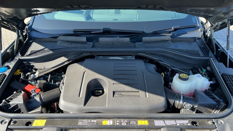 Used Land Rover Range Rover 2025 for sale - 76168731: Photo 30