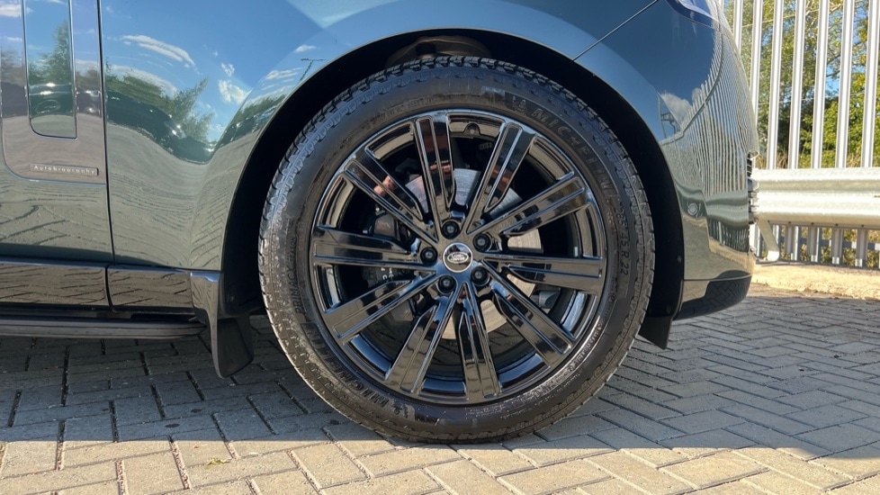 Used Land Rover Range Rover 2025 for sale - 76168731: Photo 8