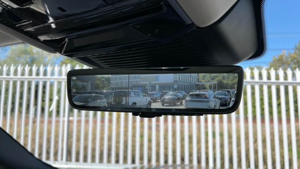 Used Land Rover Range Rover 2025 for sale - 76168731: Photo 85