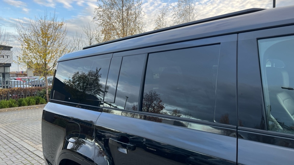 Used Land Rover Defender 2025 for sale - 76704363: Photo 35