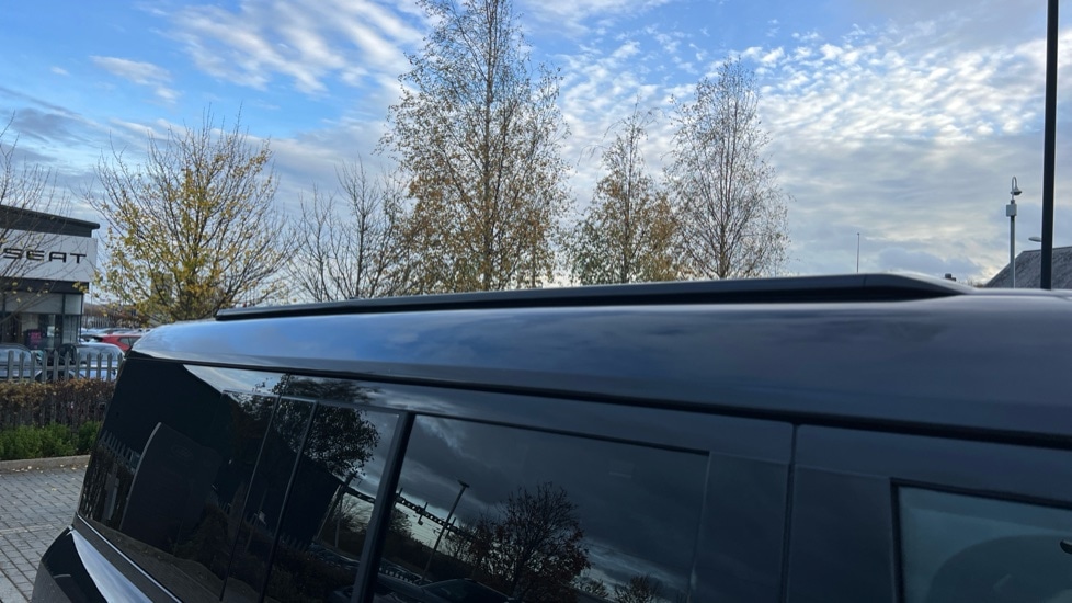 Used Land Rover Defender 2025 for sale - 76704363: Photo 36