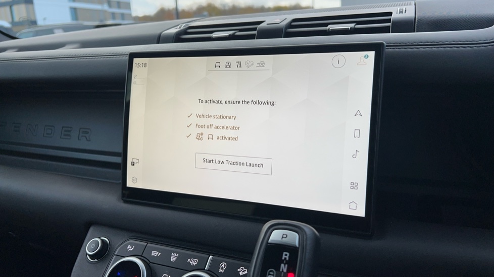 Used Land Rover Defender 2025 for sale - 76704363: Photo 65