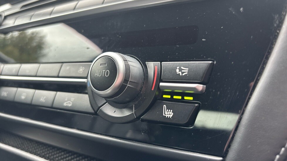 Used BMW M6 2017 for sale - 76915089: Photo 21