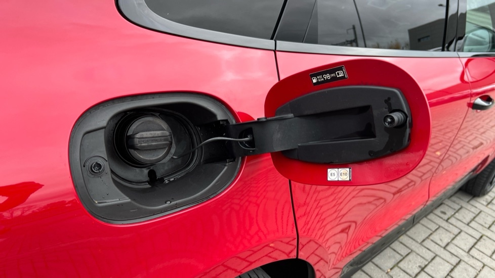 Used Porsche Macan 2022 for sale - 76754695: Photo 21