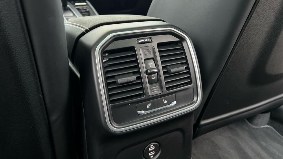 Used Porsche Macan 2022 for sale - 76754695: Photo 33