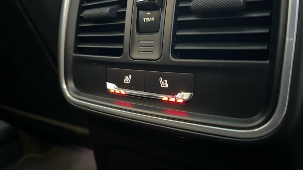 Used Porsche Macan 2022 for sale - 76754695: Photo 58