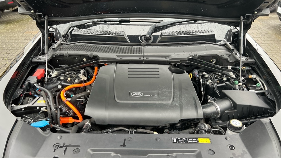 Used Land Rover Defender 2023 for sale - 77031544: Photo 30