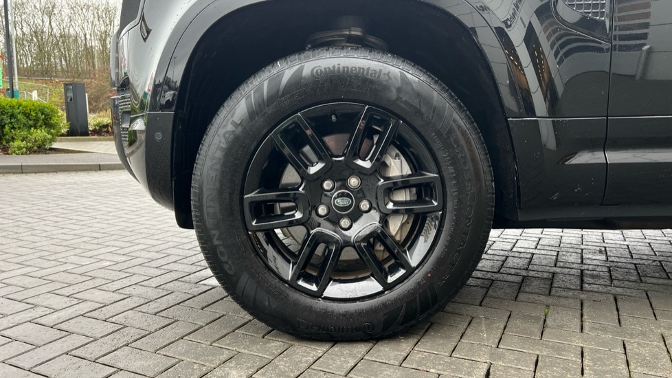 Used Land Rover Defender 2023 for sale - 77031544: Photo 31