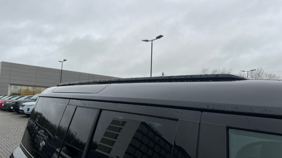 Used Land Rover Defender 2023 for sale - 77031544: Photo 35