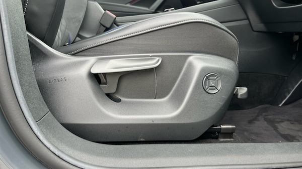 Used Volkswagen Tiguan 2024 for sale - 76104103: Photo 46