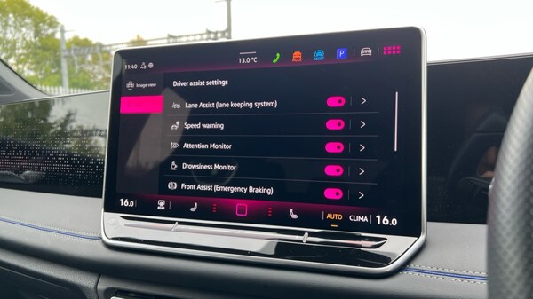 Used Volkswagen Tiguan 2024 for sale - 76104103: Photo 57