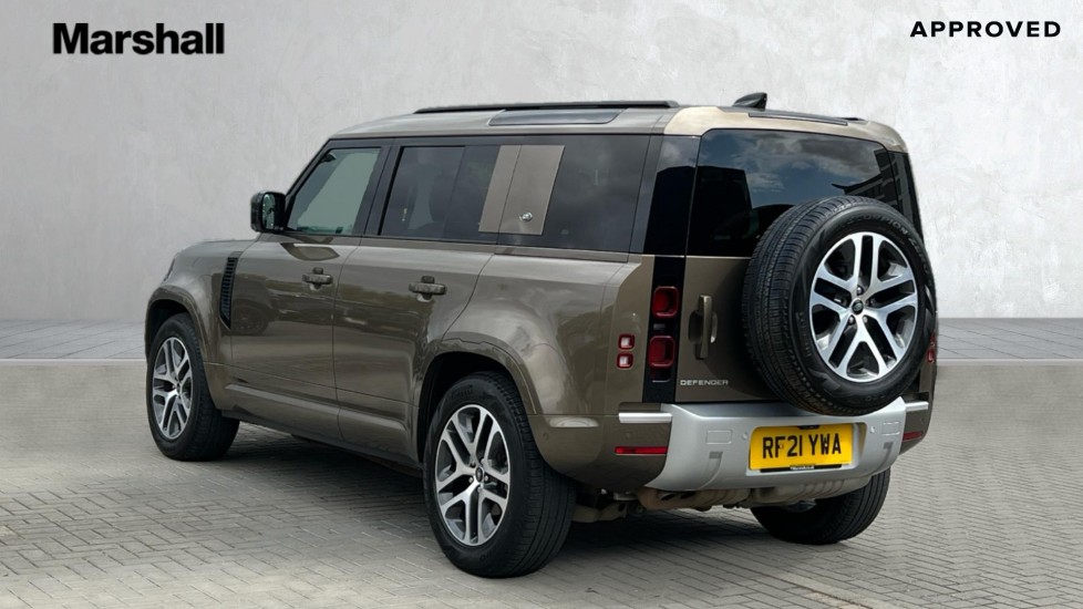 Used Land Rover Defender 2021 for sale - 77018391: Photo 2