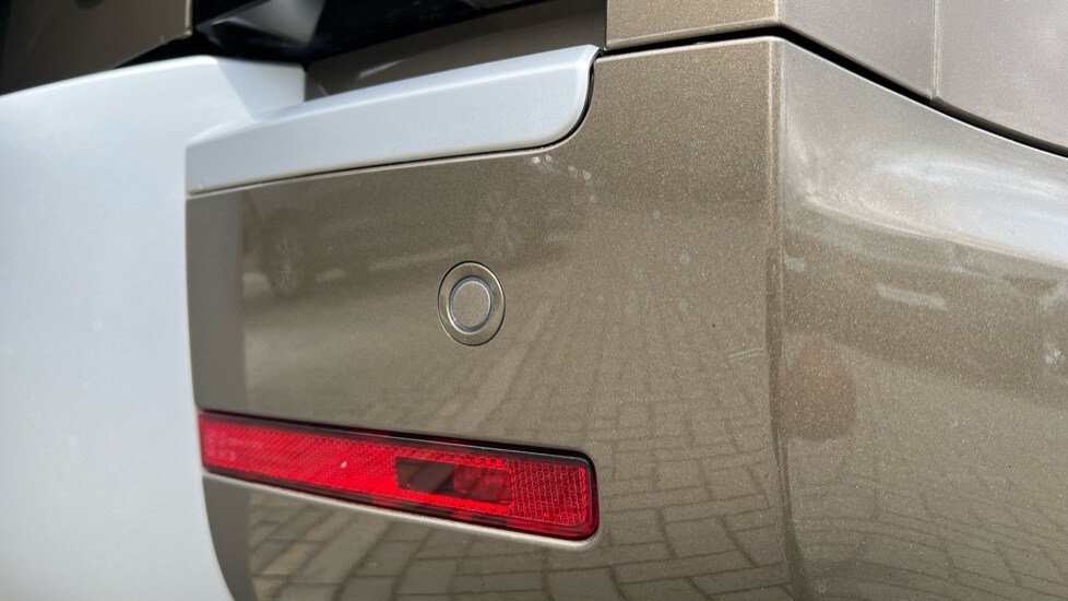 Used Land Rover Defender 2021 for sale - 77018391: Photo 41